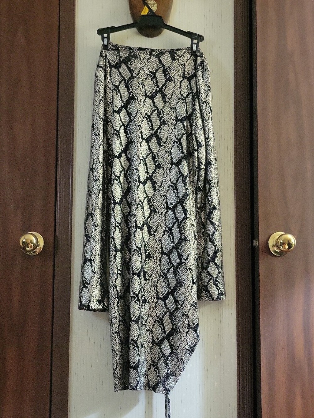 Fashion Nova Black and Silver Snakeskin Ruched Long Sleeve Dress - Picture 3 of 10